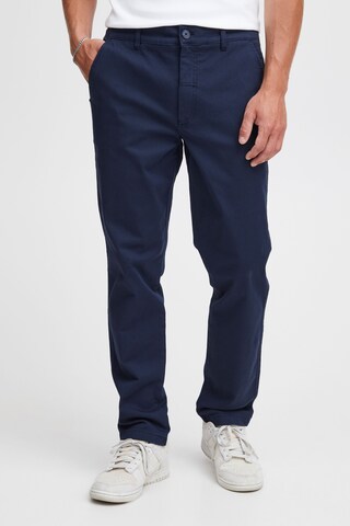 !Solid Regular Hose  'Erico Filip' in Blau: Vorderseite