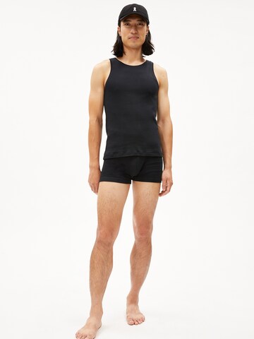 Maillot de corps 'Jaanno Rib' ARMEDANGELS en noir : devant