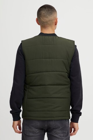 11 Project Vest in Green