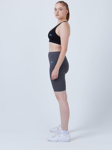SPORTKIND Slim fit Workout Pants in Grey