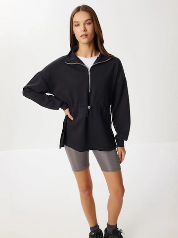 Happiness İstanbul Sweatshirt in Zwart