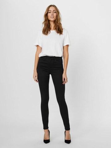 VERO MODA Skinny Džíny 'SOPHIA' – černá