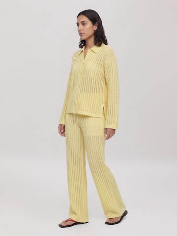 EDITED Regular Trousers 'Finn' in Yellow