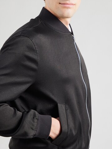 Veste mi-saison 'Nokano 10' DRYKORN en noir