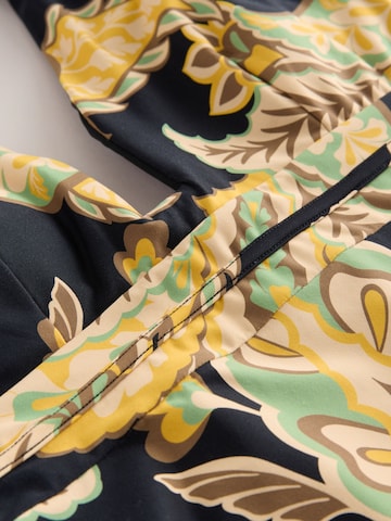 Next Trikotni nedrčki Enodelne kopalke | črna barva