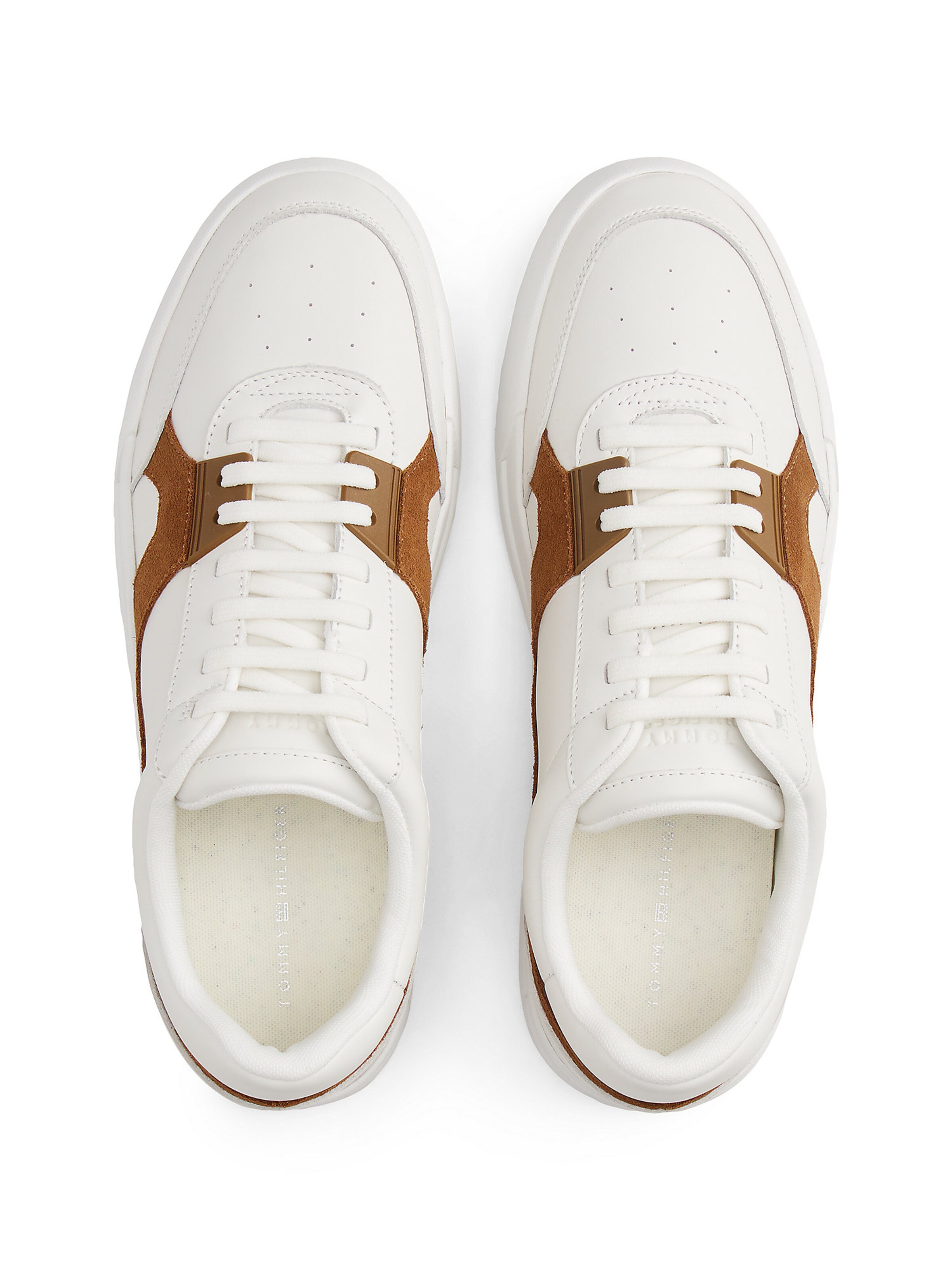 TOMMY HILFIGER Sneaker in Weiß