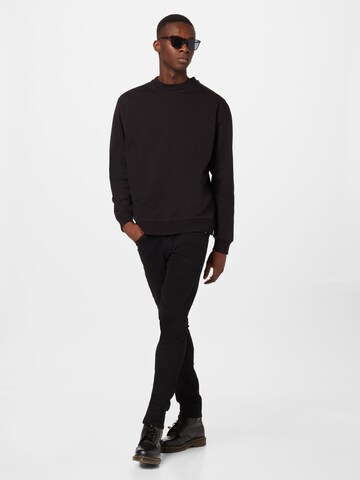 ABOUT YOU Sweatshirt 'Anton' in Black