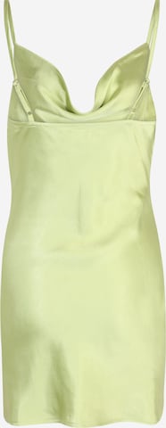 Robe Nasty Gal Petite en vert