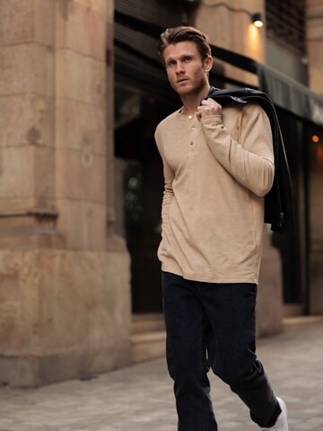 T-Shirt 'Tjark' DAN FOX APPAREL en beige