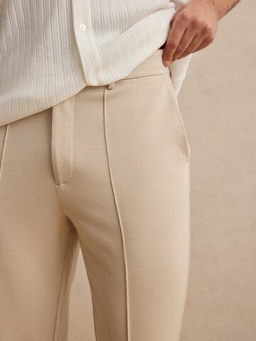 regular Pantaloni con piega frontale 'Victor' di DAN FOX APPAREL in beige