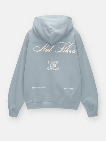 Pull&Bear Sweatshirt i blå