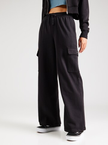 Loosefit Pantalon cargo VANS en noir : devant