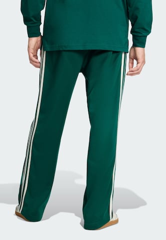 Baggy Pantalon ADIDAS ORIGINALS en vert