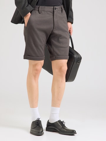 s.Oliver - regular Pantalón chino 'Phoenix' en gris: frente