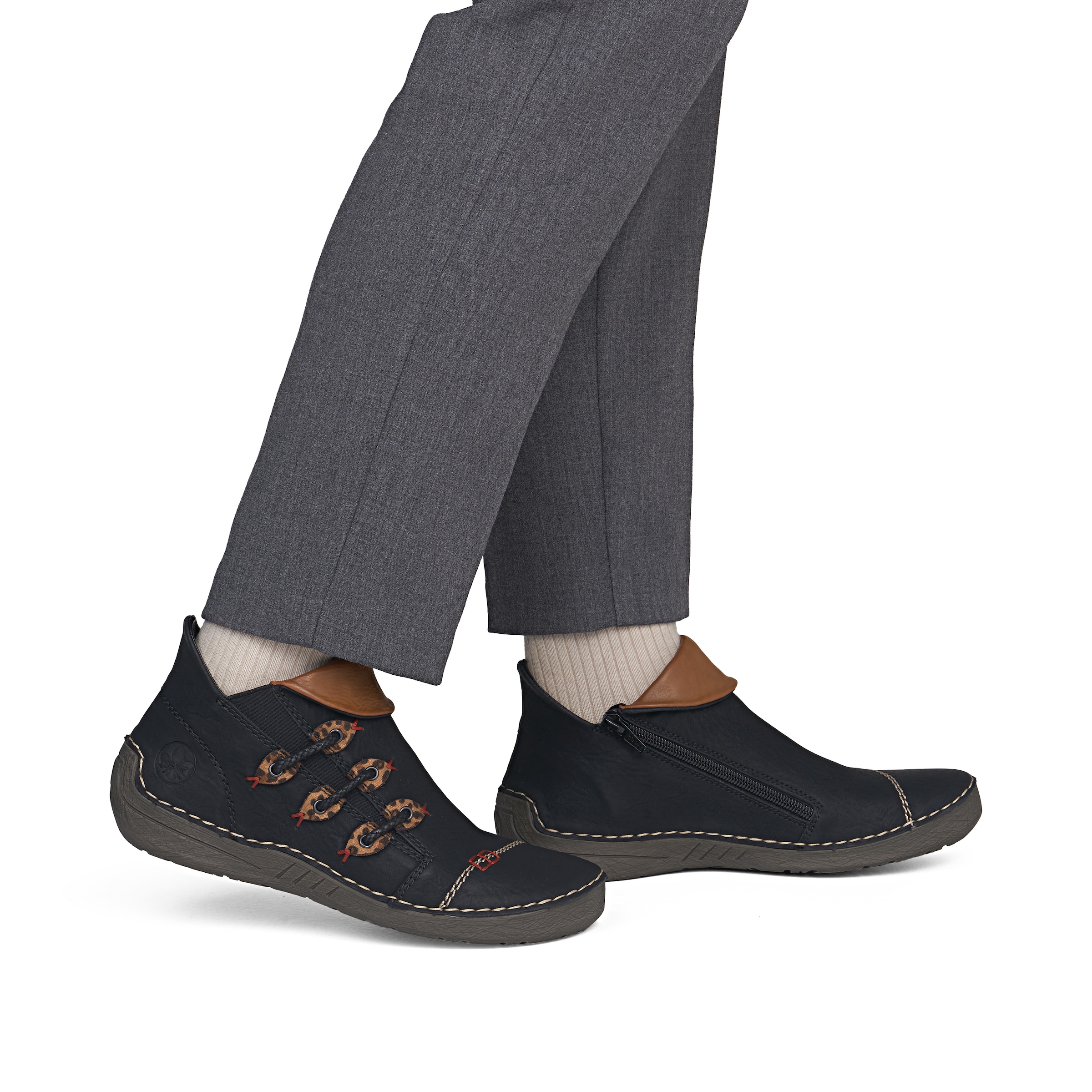 Boots '72581' Rieker en noir : devant