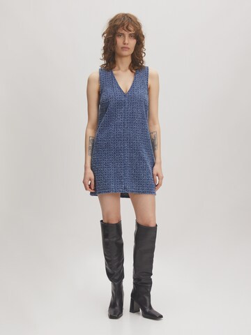 EDITED - Vestido 'Xristina' en azul: frente