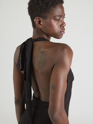 Robe 'Lydia' WEEKDAY en noir