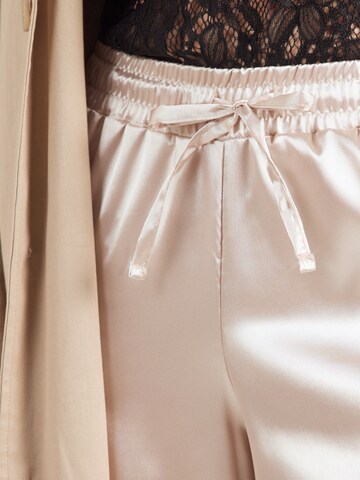 ABOUT YOU Wide leg Παντελόνι 'Stefania' σε καφέ