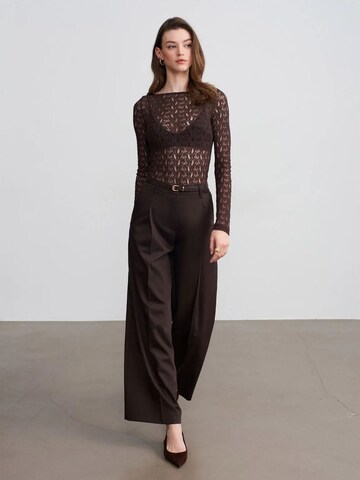 Dilvin Wide leg Pants in Brown