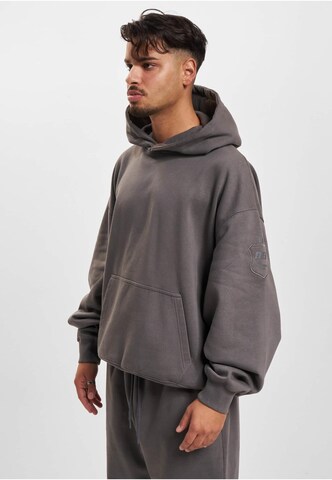 DEF - Sudadera en gris