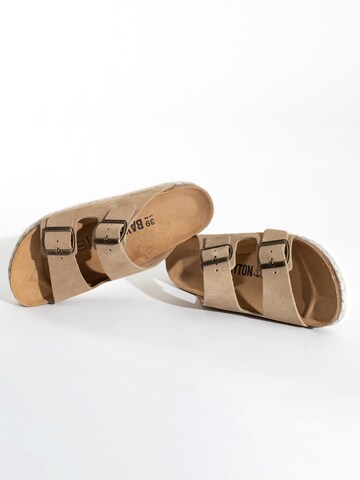 Bayton Pantolette in Beige