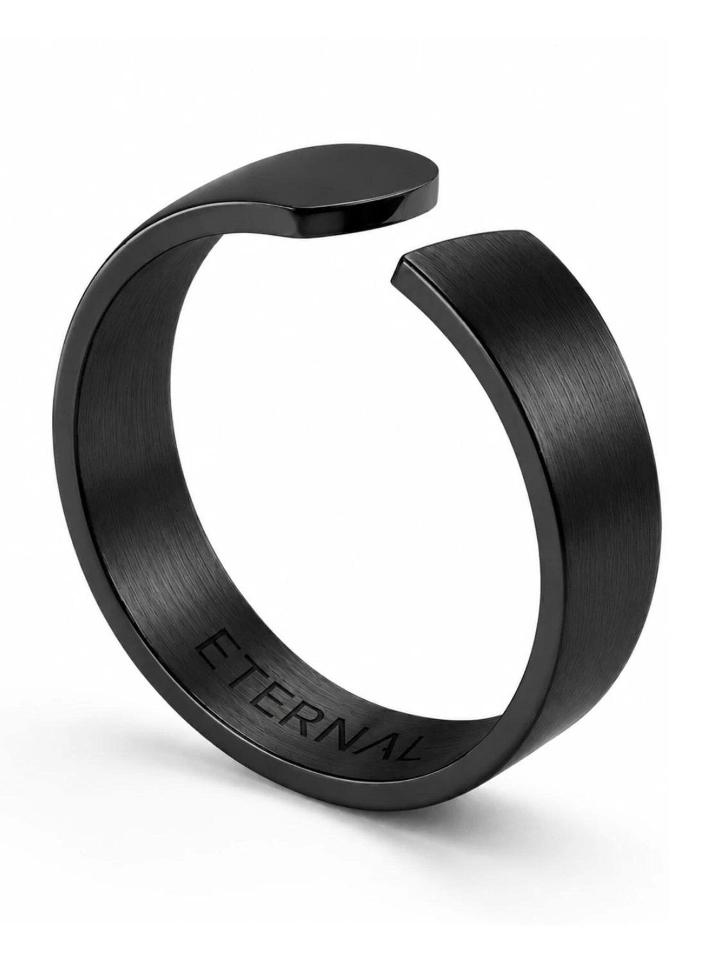 Eternal Ring 'Minimal Ring Black Edition' in Black: front