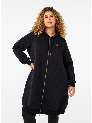 Active by Zizzi Sweatjacke 'Aemana' in Schwarz: Vorderseite