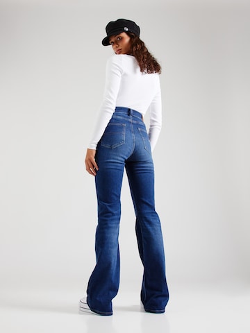 Tommy Jeans Flared Τζιν 'SYLVIA' σε μπλε