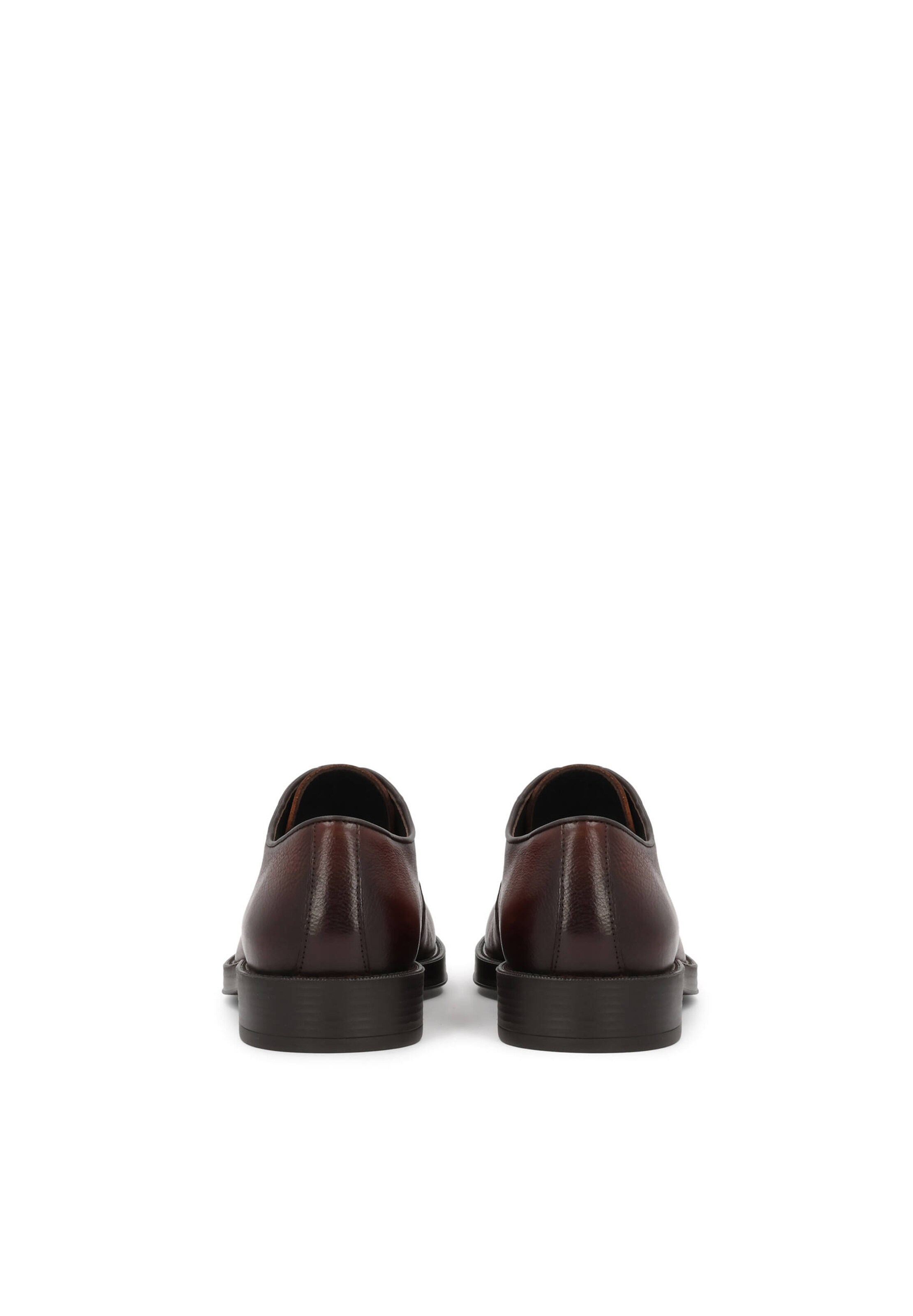 Scarpa stringata di Kazar in marrone