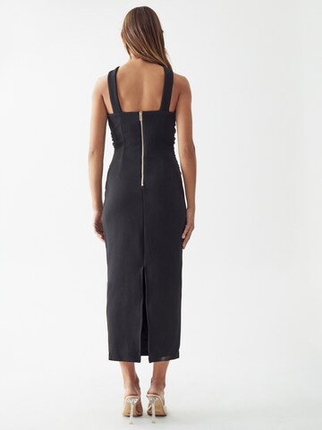 Rochie 'Verita' de la BWLDR pe negru: spate