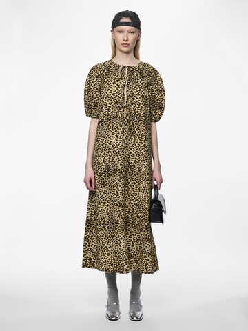 Robe 'NANCY' PIECES en beige : devant