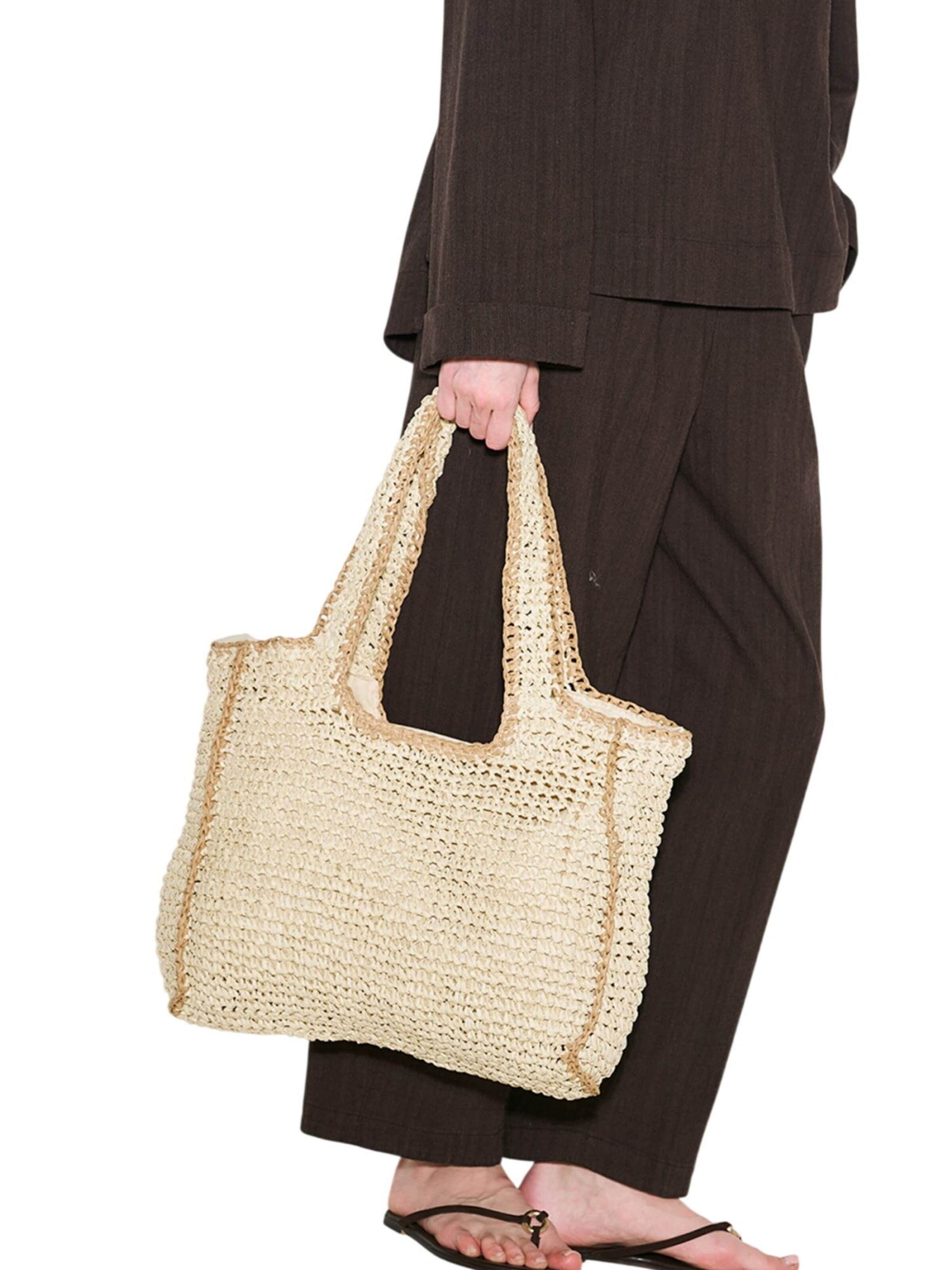 MANUKA Shoulder bag in Beige