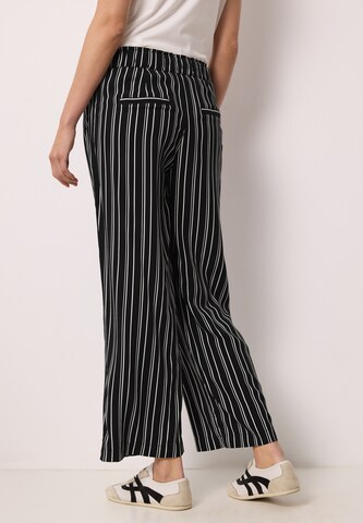 Street One Studio Loosefit Hose in Schwarz