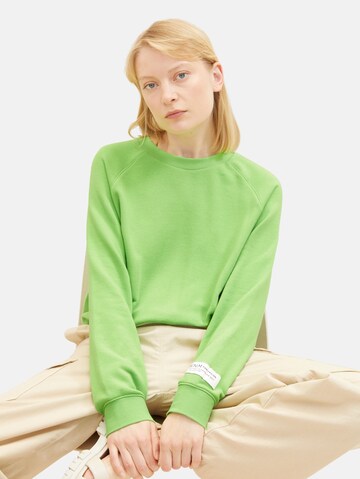 TOM TAILOR DENIM Sweatshirt in Green