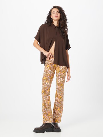 Monki Blouse in Brown