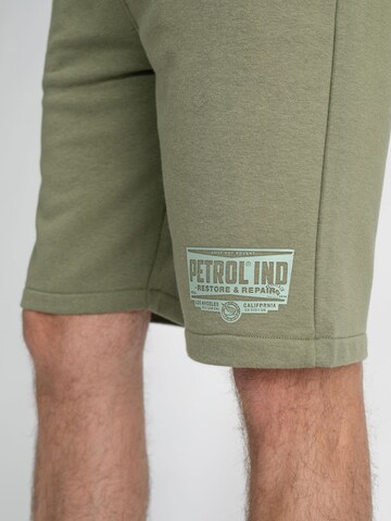 Regular Pantalon Petrol Industries en vert