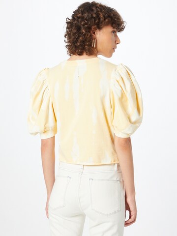 AllSaints - Camisa 'Elizah' em amarelo