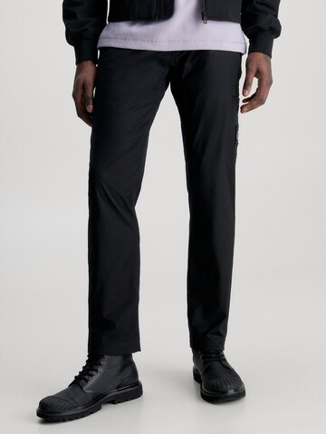 Calvin Klein Jeans Regular Chino Pants in Black: front