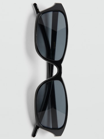 MANGO Sonnenbrille 'LOULOU' in Schwarz