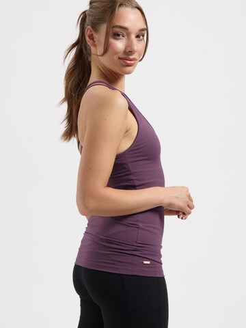Urban Goddess Yoga & Activewear Sporttop 'Lyrais Yoga & Pilates' in Lila