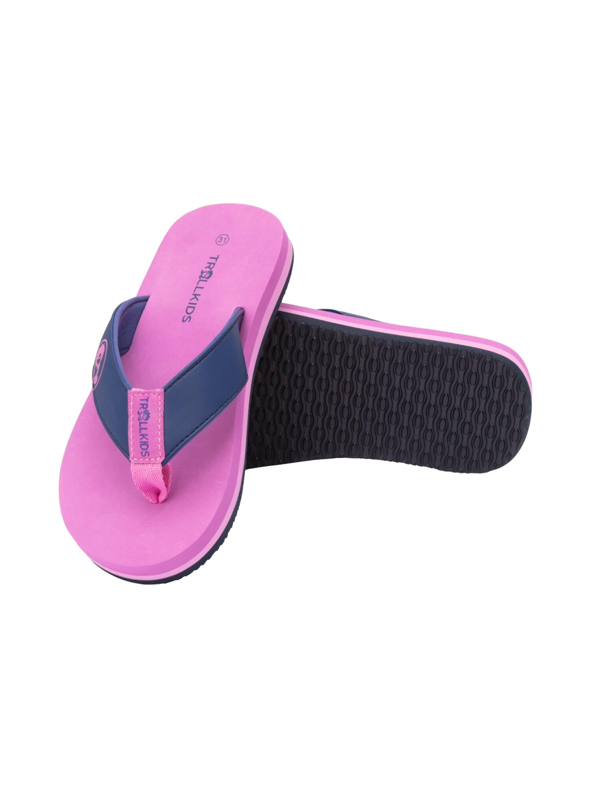 TROLLKIDS Sandals in Pink