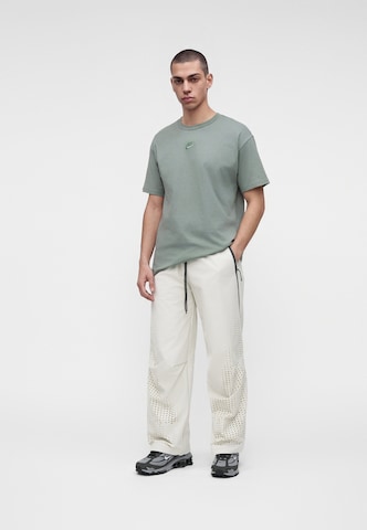 Nike Sportswear Wide leg Byxa i vit