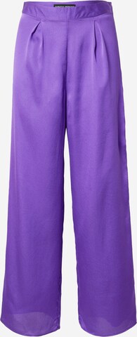 Dorothy Perkins Wide leg Pleat-Front Pants in Purple: front