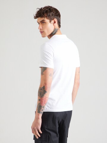 T-Shirt 'SAIL BOAT' GUESS en blanc
