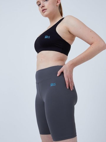 SPORTKIND Slim fit Workout Pants in Grey