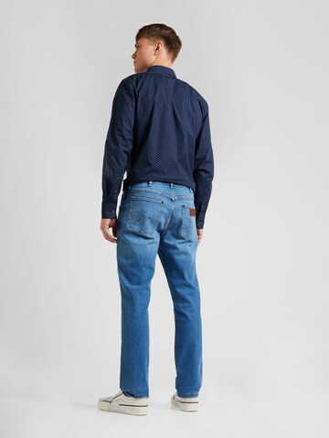 Coupe slim Jean 'LARSTON' WRANGLER en bleu