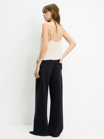 Pull&Bear Top in Beige