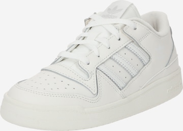 ADIDAS ORIGINALS Sneakers 'Forum' i hvid: forside