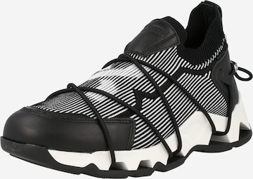 BRONX - Zapatillas sin cordones en negro: frente