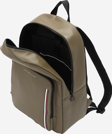 TOMMY HILFIGER Backpack in Green